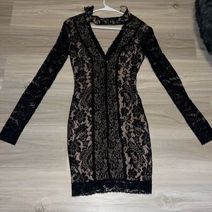Absolutely stunning BeBe lace cocktail dress !!